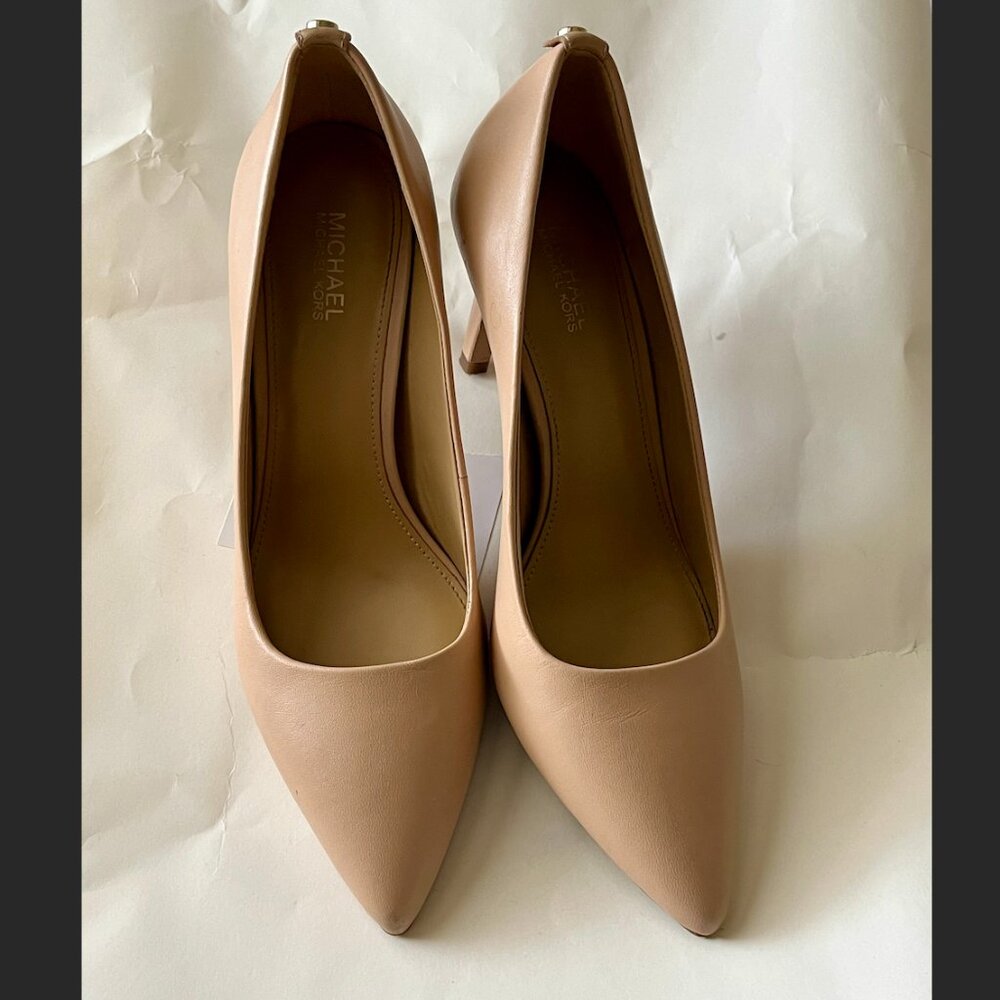 Michael Kors Dorothy Flex Leather Pump